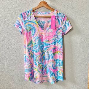 NEW Lilly Pulitzer Etta V Neck T Shirt Size XS Carnivale Coral Cotton